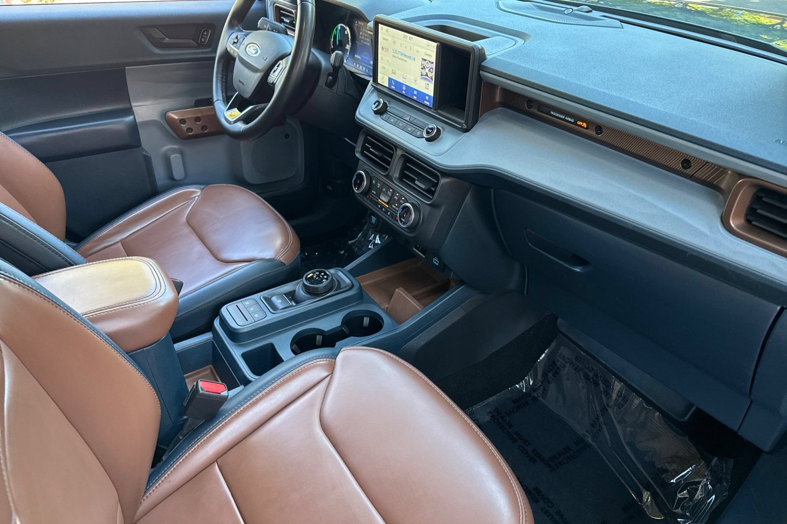 Certified 2024 Ford Maverick Lariat FWD image 16