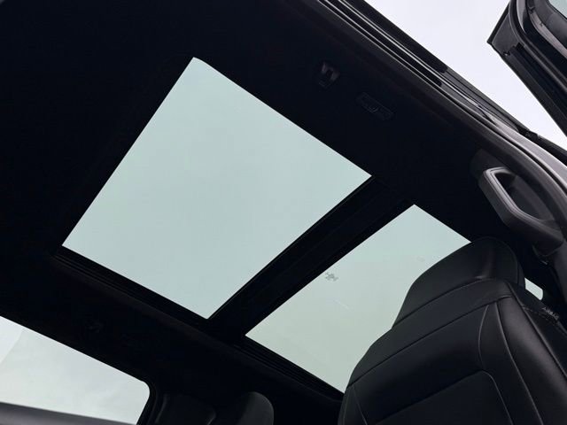 Certified 2023 Ford F150 Lariat w/ Equipment Group 502A High image 23