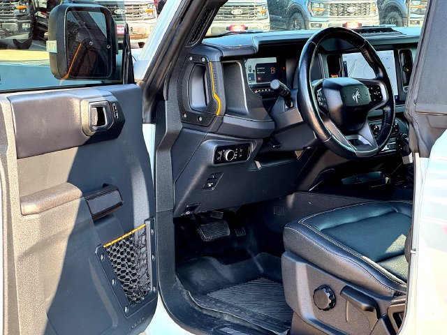 Certified 2024 Ford Bronco Badlands AWD/4WD image 9