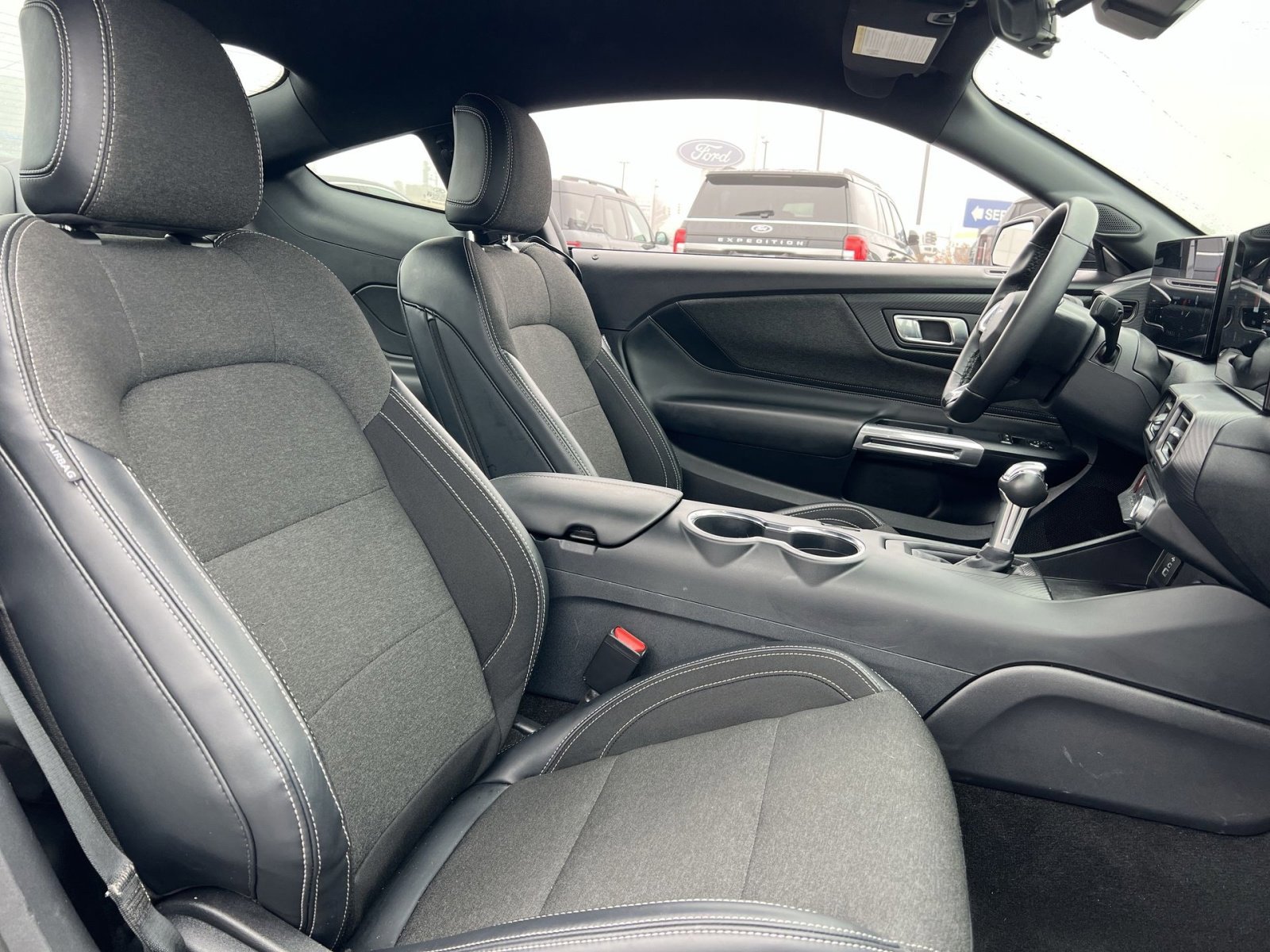 Certified 2025 Ford Mustang Coupe image 24