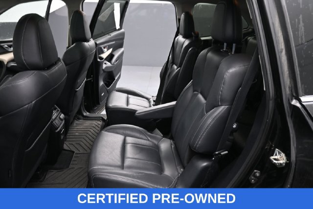 Used 2020 Subaru Ascent Limited w/ Technology Package AWD/4WD image 15