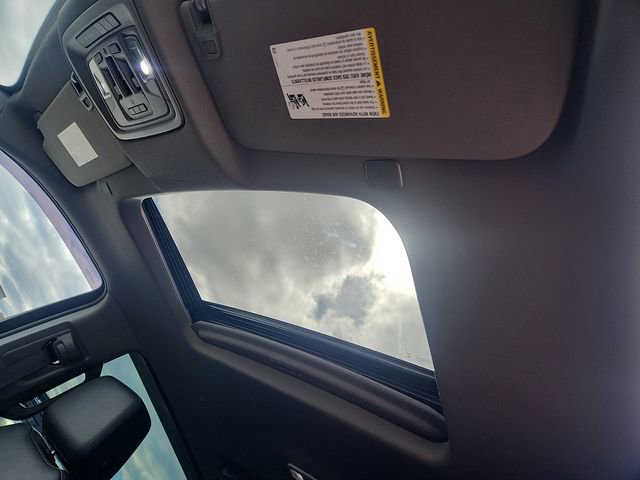 Used 2023 Chevrolet Silverado 1500 LTZ image 21