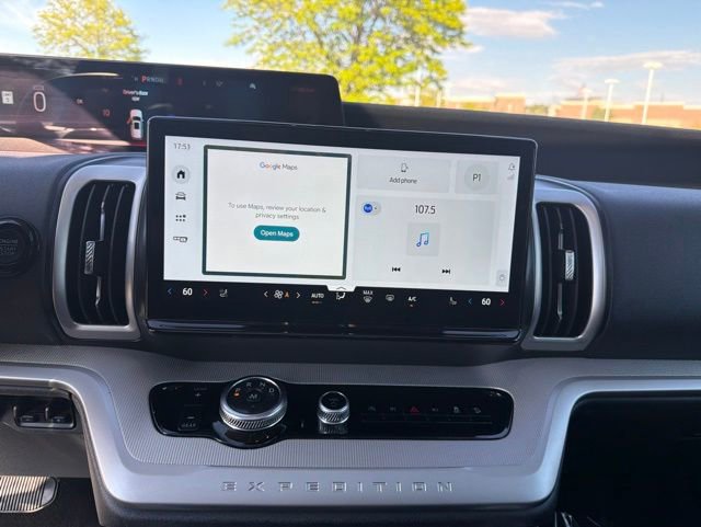 Certified 2025 Ford Expedition Active AWD/4WD image 16