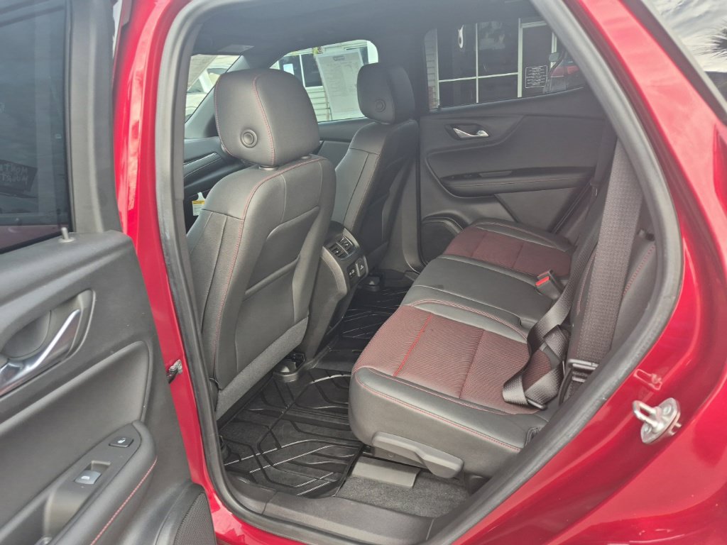 Used 2024 Chevrolet Blazer RS w/ Driver Confidence II Package FWD image 23