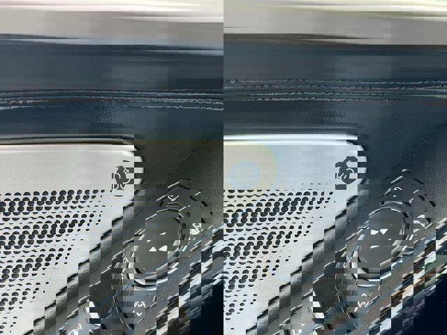 Certified 2021 Ford Explorer Platinum w/ Equipment Group 601A image 27