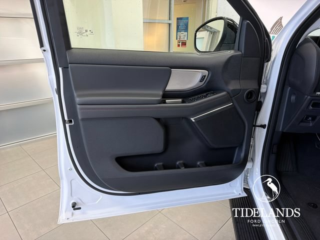 Certified 2025 Ford Expedition Active RWD image 13