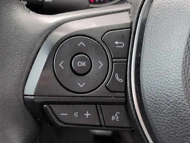 Used 2022 Toyota RAV4 XLE Premium AWD/4WD image 25