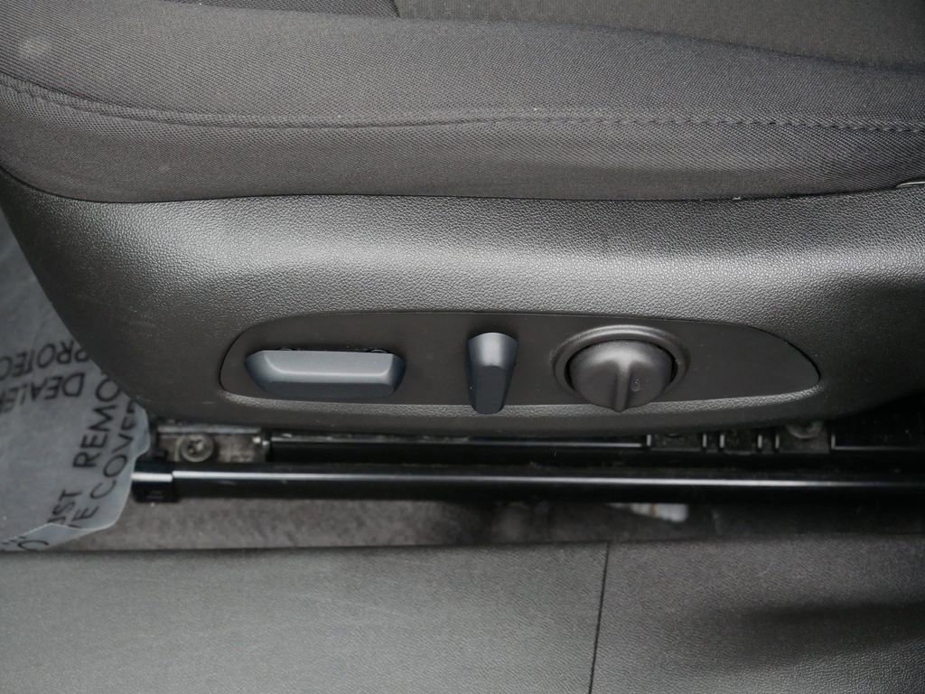 Used 2024 Chevrolet Malibu LT image 14