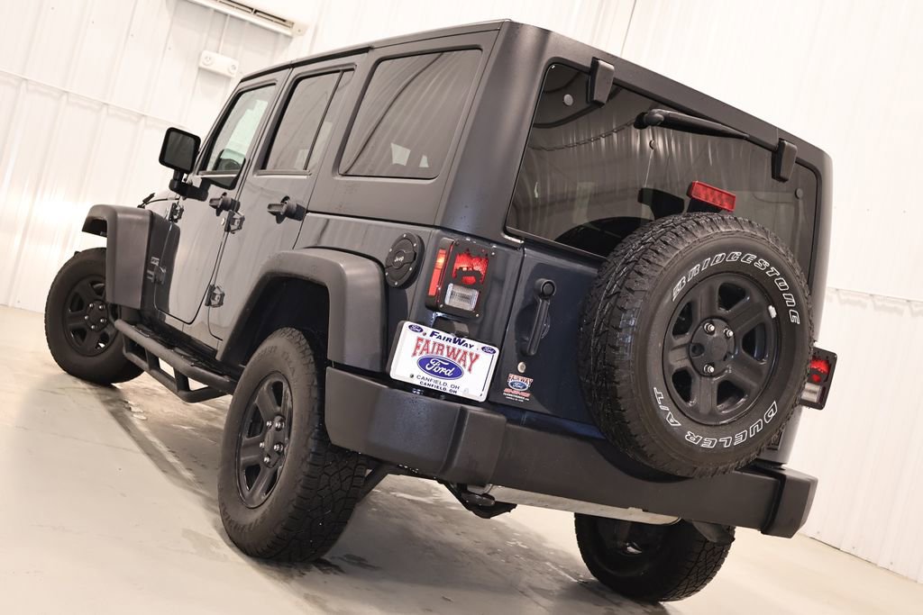 Used 2018 Jeep Wrangler Unlimited Sport image 29