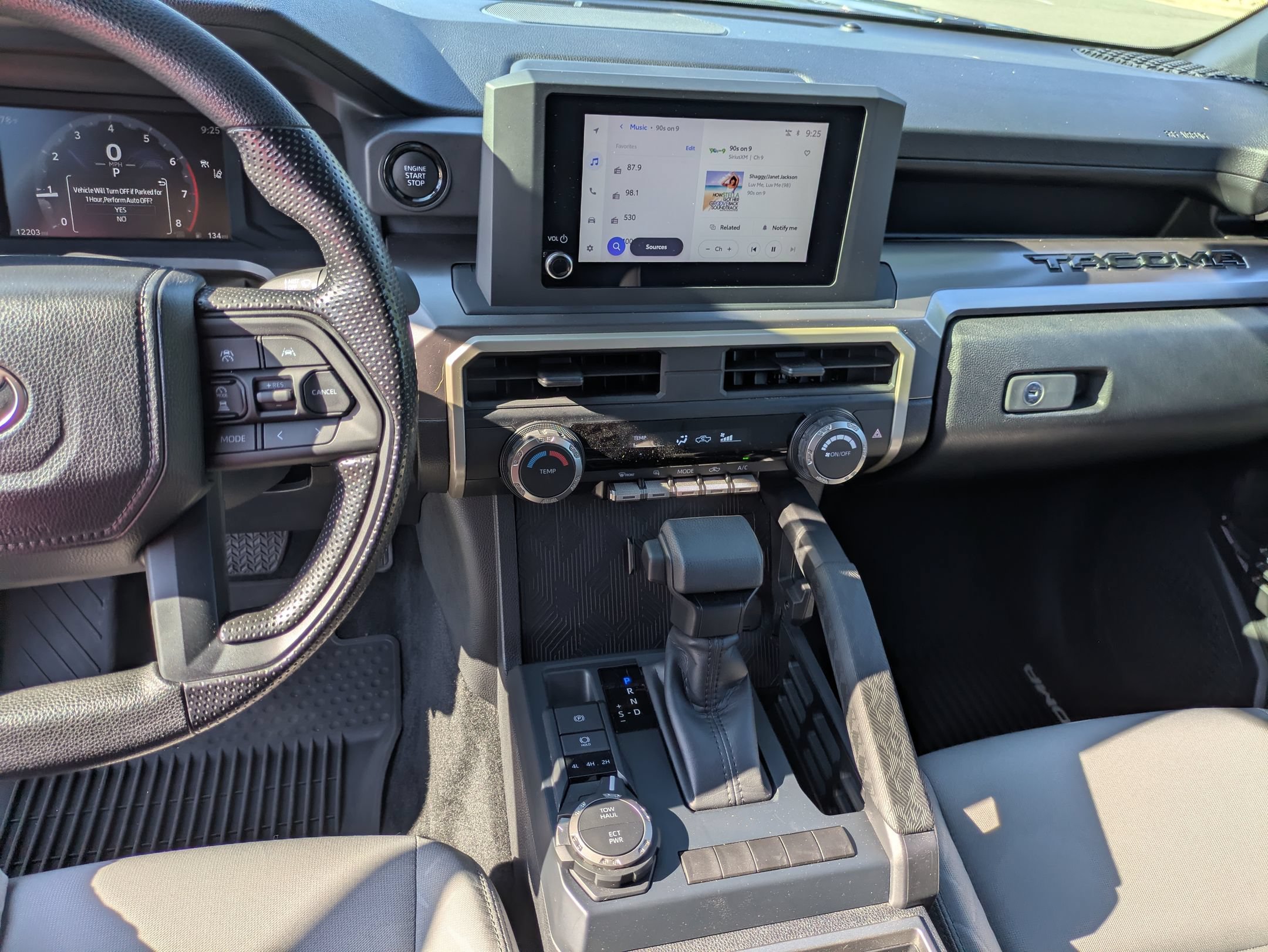 Used 2025 Toyota Tacoma SR5 AWD/4WD image 22