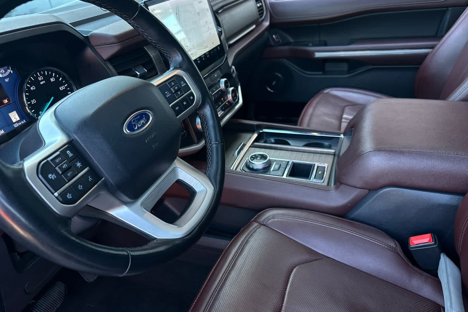 Certified 2024 Ford Expedition Limited RWD image 12
