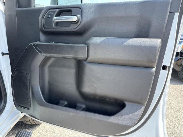 Used 2024 GMC Sierra 3500 Pro AWD/4WD image 21