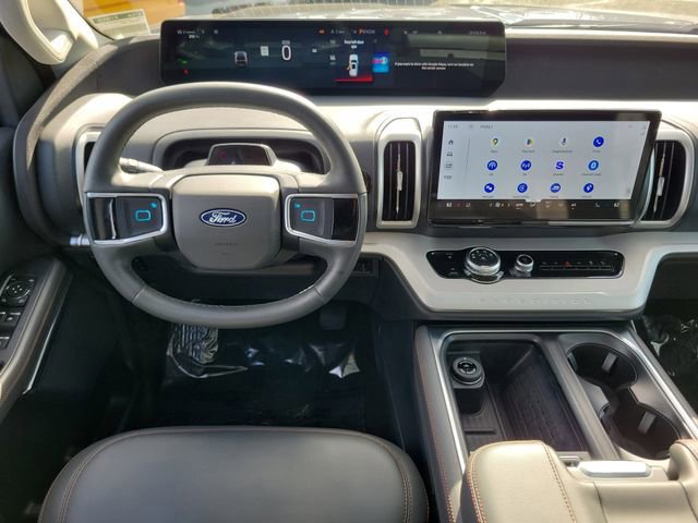 Certified 2025 Ford Expedition Max Active image 9