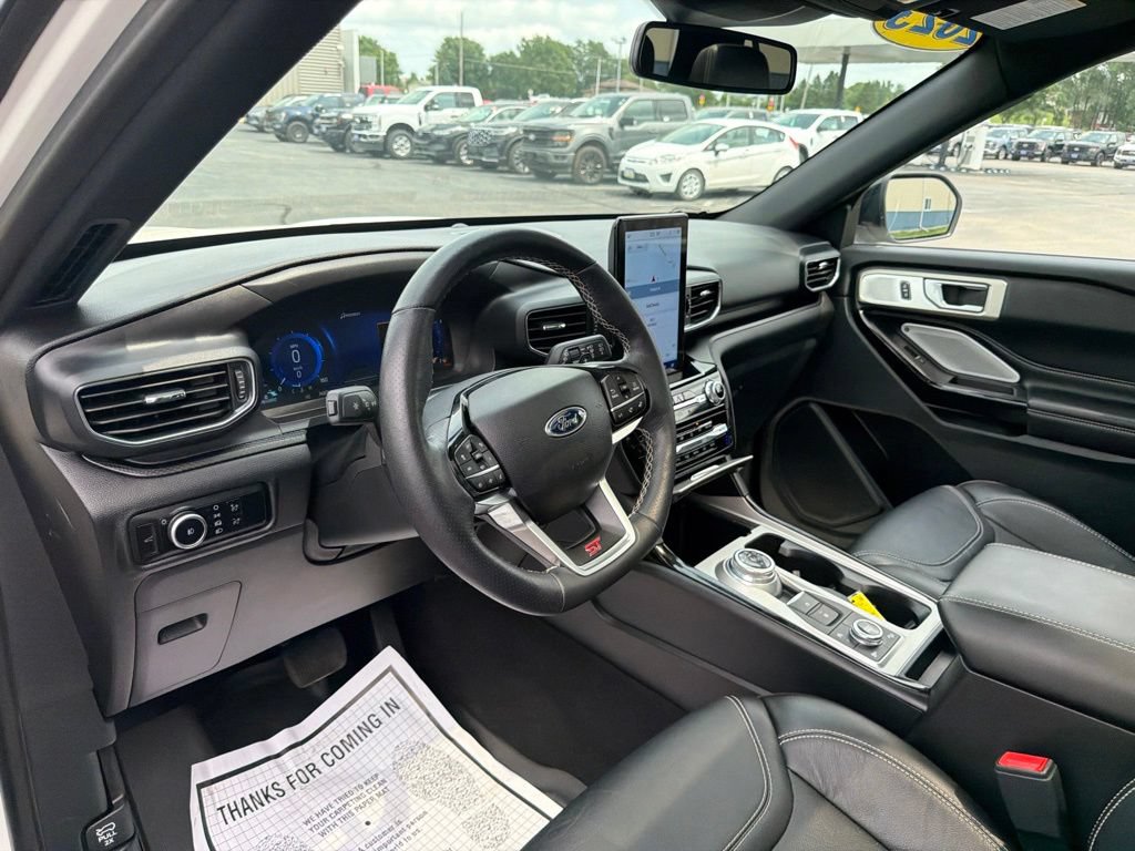 Certified 2023 Ford Explorer ST w/ Technology Package AWD/4WD image 10