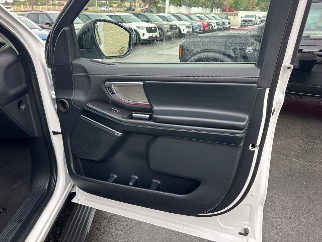 Certified 2025 Ford Expedition Platinum AWD/4WD image 29