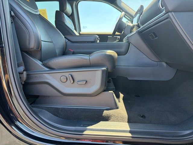 Certified 2025 Ford Expedition Tremor AWD/4WD image 19