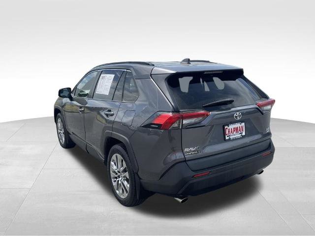 Used 2019 Toyota RAV4 XLE Premium w/ Cold Weather Package AWD/4WD image 9