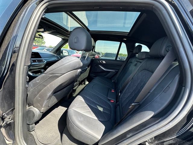 Used 2023 BMW X5 xDrive40i AWD/4WD image 14