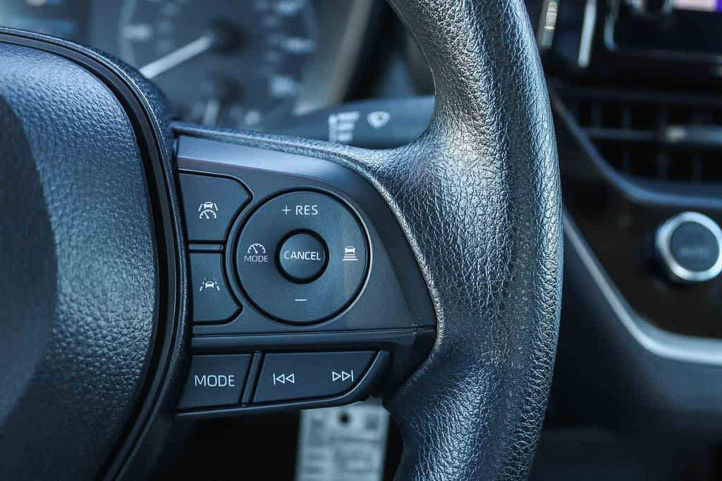 Used 2024 Toyota Corolla LE FWD image 22