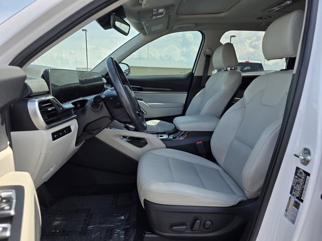 Used 2024 Kia Telluride S w/ S Sunroof Package FWD image 13