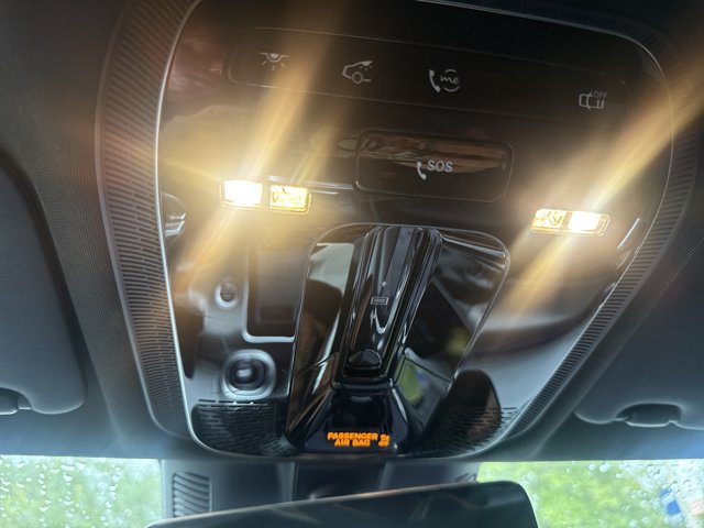 Used 2024 Mercedes-Benz C 300 Sedan image 27