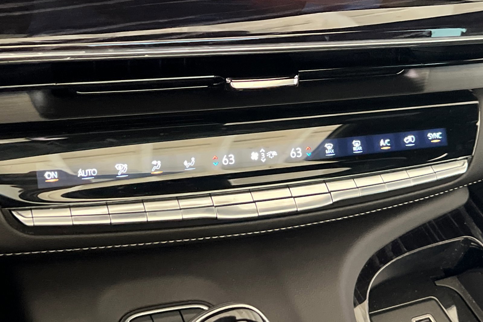 Used 2021 Cadillac Escalade Sport w/ Driver Assist Tech Package image 25