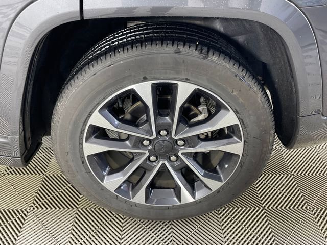 Used 2024 Jeep Grand Cherokee Overland w/ Adv Protech Group III image 20