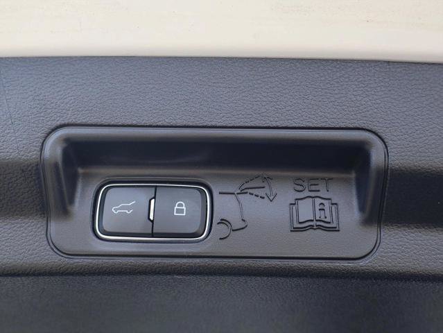 Certified 2025 Ford Explorer ST AWD/4WD image 7
