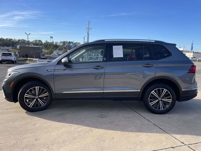 Used 2024 Volkswagen Tiguan Wolfsburg Edition image 2