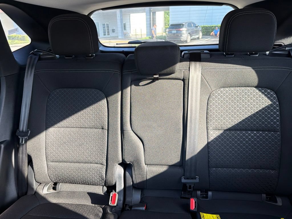 Certified 2025 Ford Escape Active FWD image 9