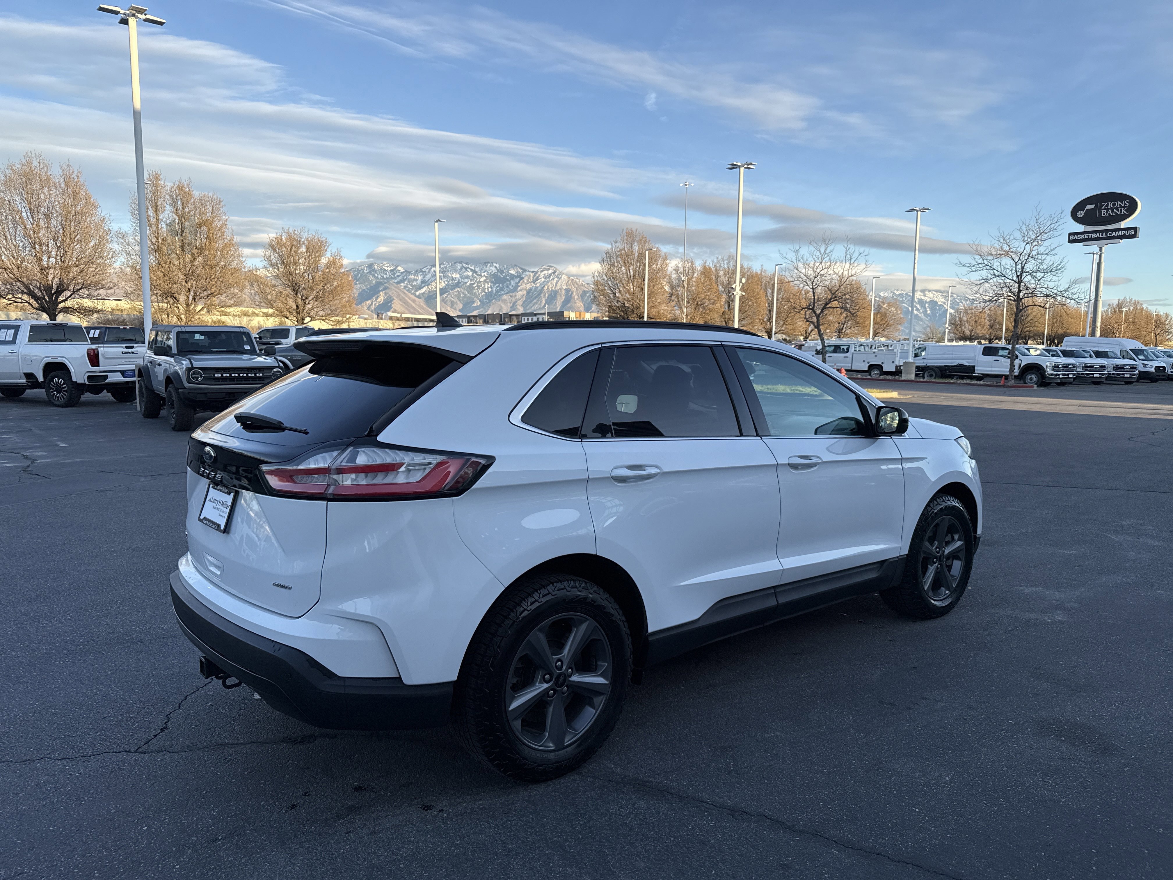 Certified 2022 Ford Edge SEL w/ Sport Appearance Package image 5