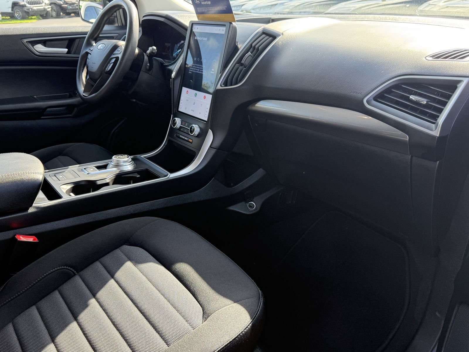 Certified 2023 Ford Edge SE w/ Black Appearance Package AWD/4WD image 14