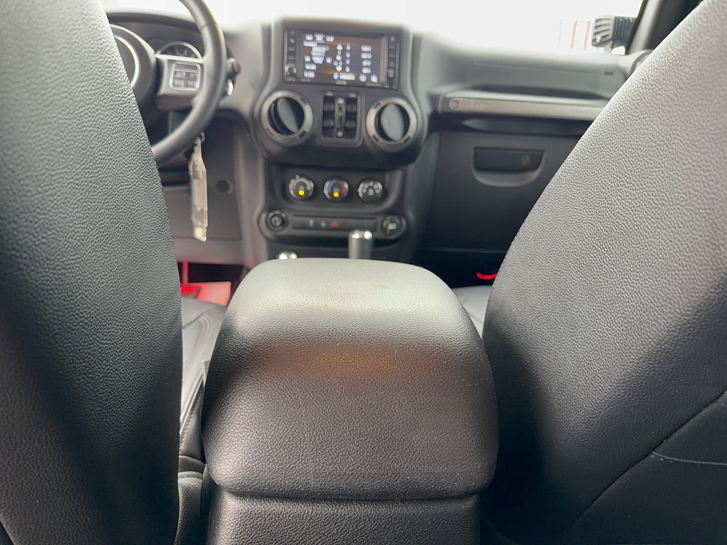 Used 2017 Jeep Wrangler Unlimited Sport w/ Quick Order Package 24S AWD/4WD image 27