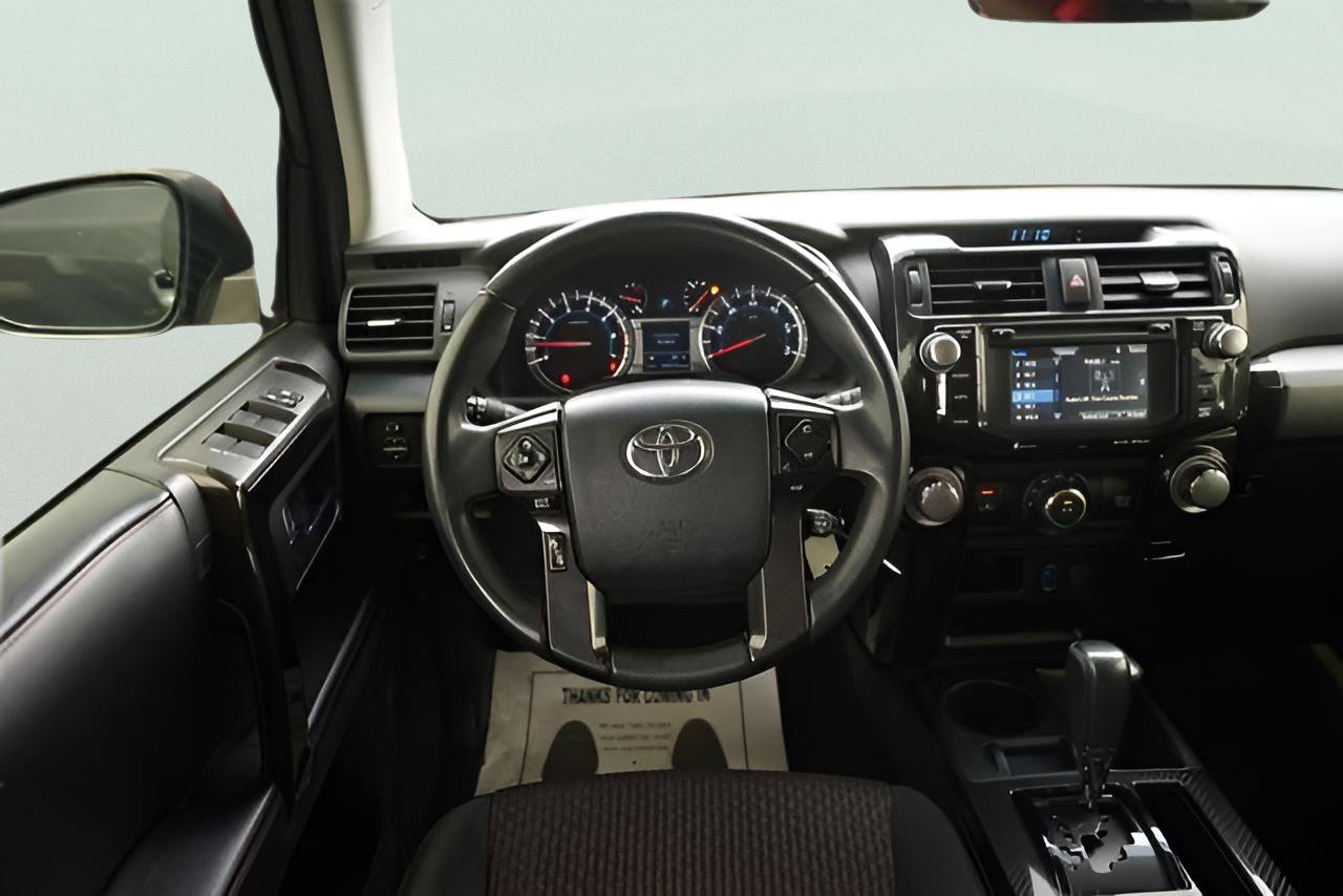 Used 2018 Toyota 4Runner TRD Off-Road AWD/4WD image 21
