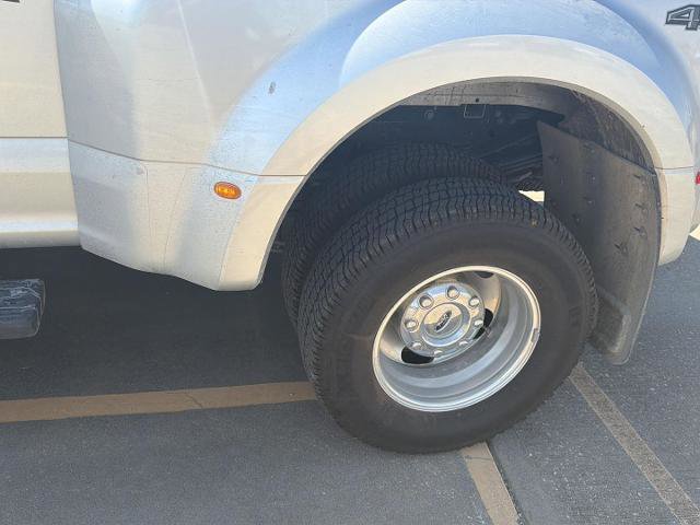 Certified 2017 Ford F350 Lariat w/ Chrome Package image 4