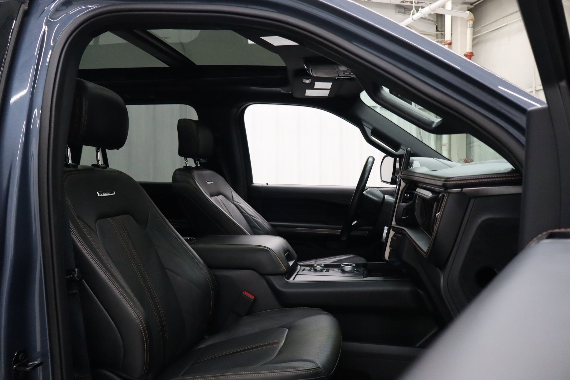 Certified 2022 Ford Expedition Max Platinum AWD/4WD image 32
