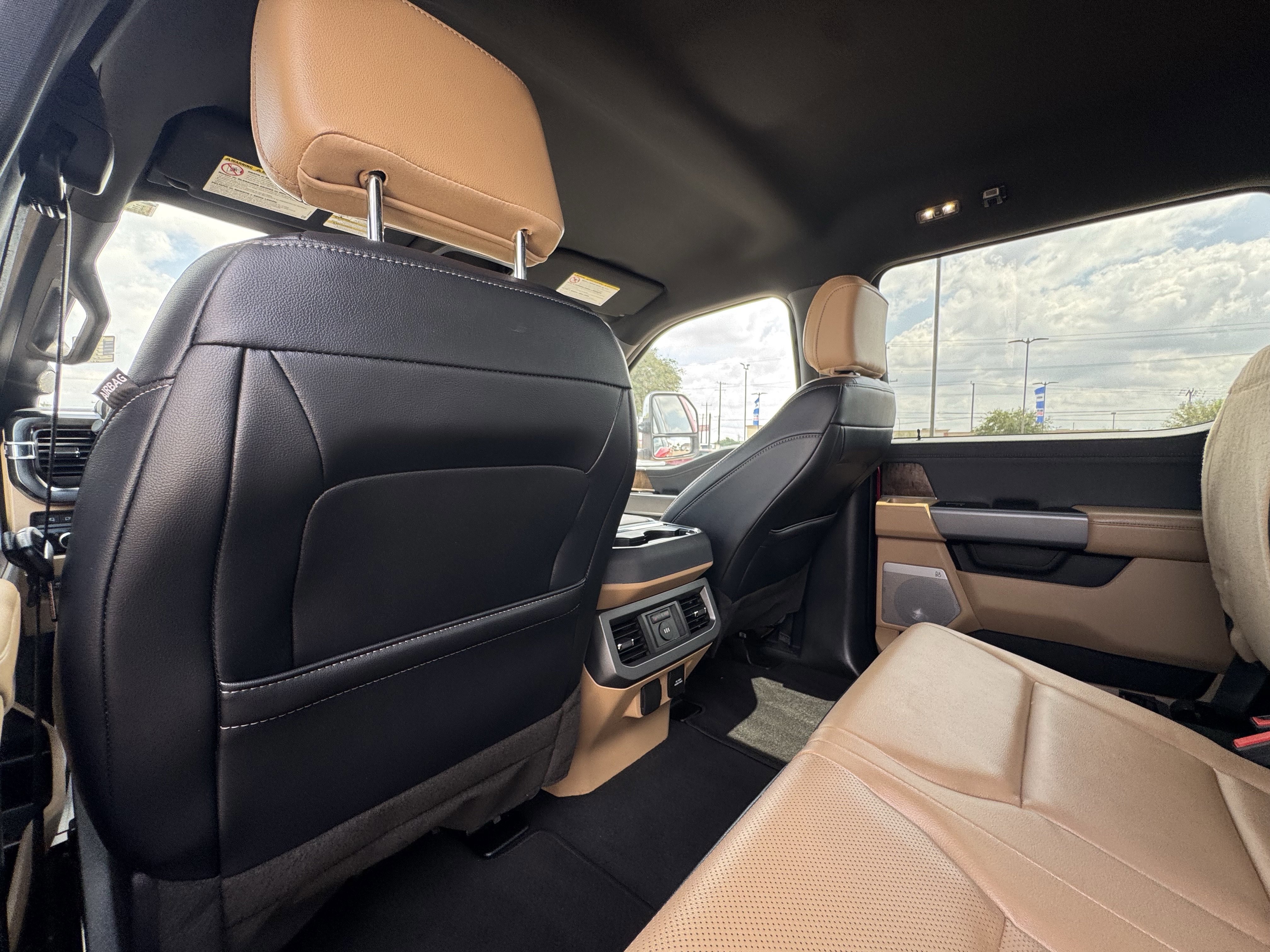 Certified 2023 Ford F250 Lariat w/ Tow Technology Package image 29