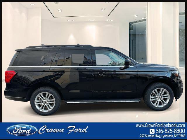 Certified 2022 Ford Expedition XLT image 5