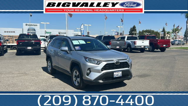 Used 2020 Toyota RAV4 XLE w/ All Weather Liner Package
