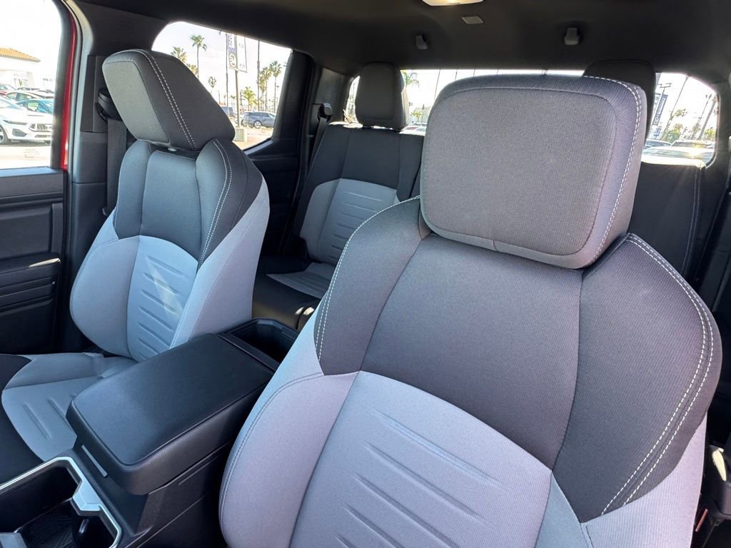 Used 2025 Toyota Tacoma 4x4 Double Cab Hybrid image 19