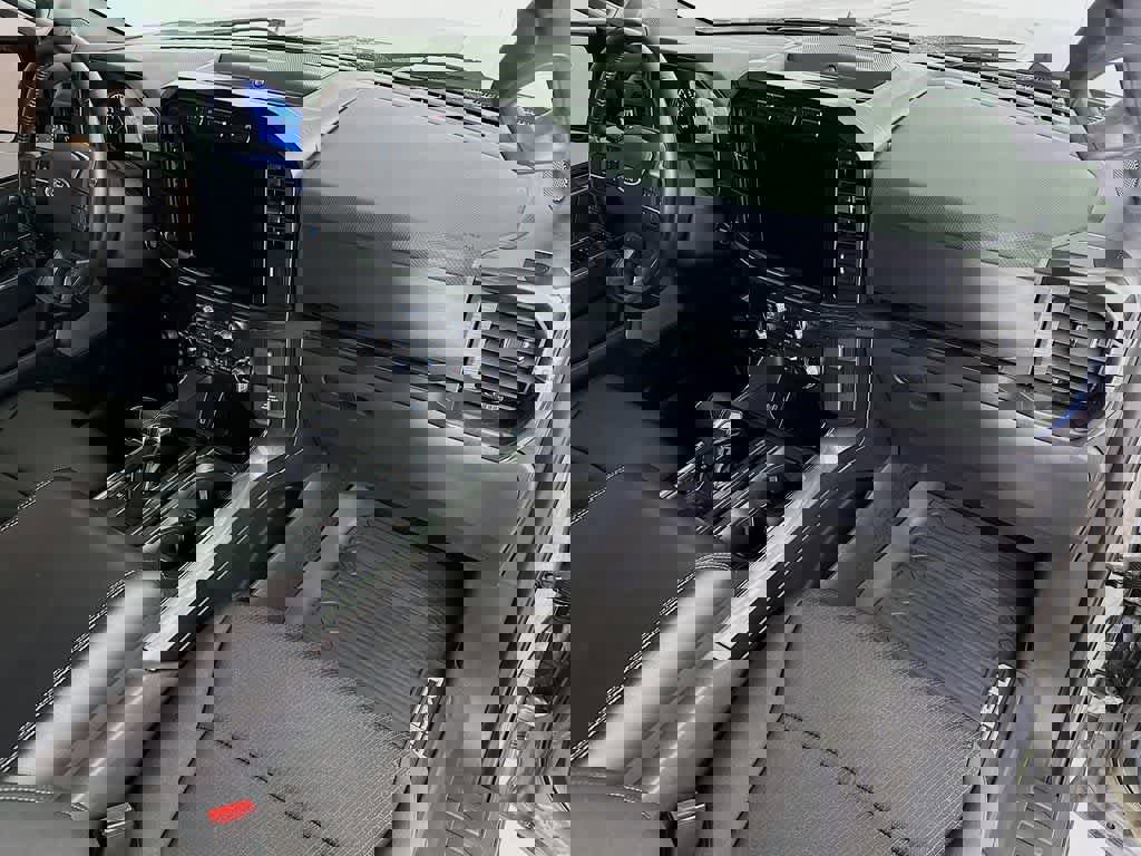 Certified 2021 Ford F150 XLT w/ Equipment Group 302A High image 34