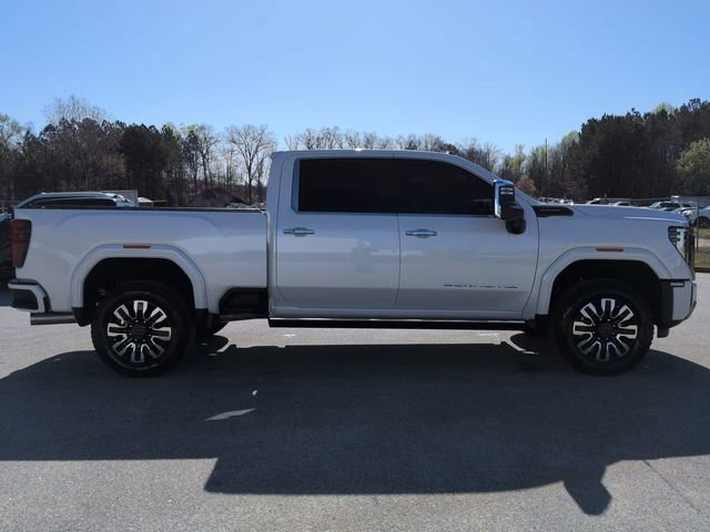 Used 2025 GMC Sierra 2500 Denali Ultimate w/ Max Trailering Package image 5