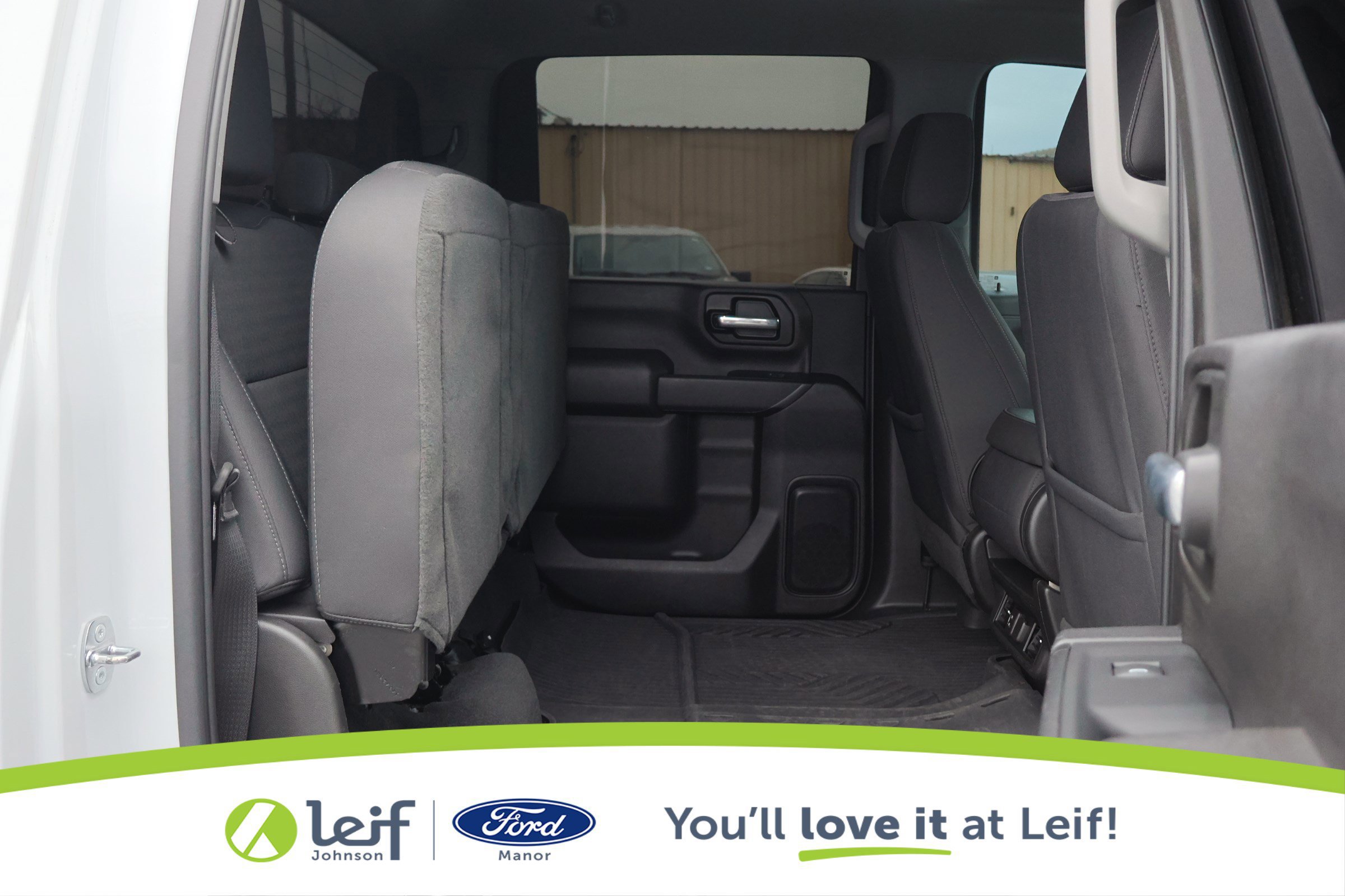 Used 2023 Chevrolet Silverado 2500 LT w/ Convenience Package image 31