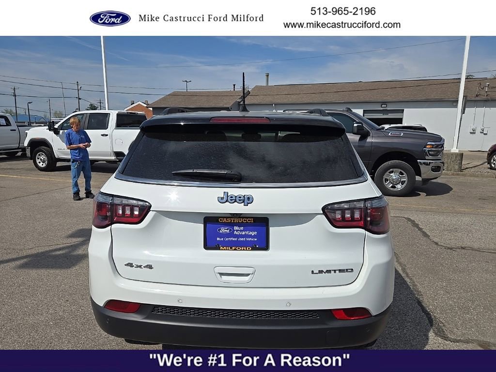 Used 2024 Jeep Compass Limited image 4