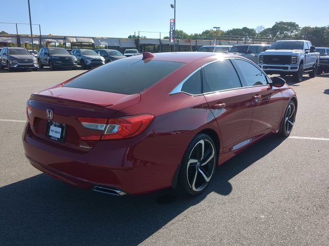 Used 2018 Honda Accord Sport image 3