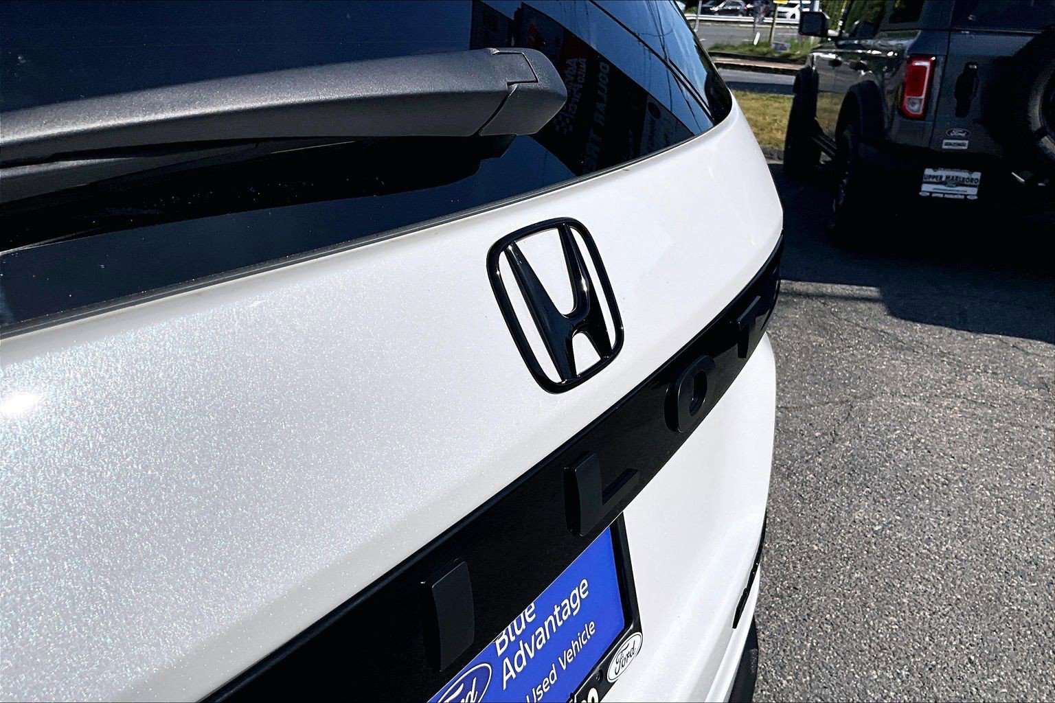 Used 2025 Honda Pilot Black Edition image 8