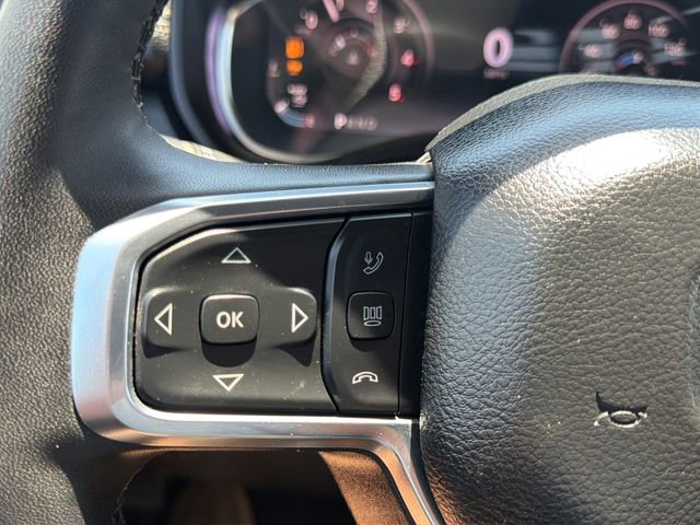 Used 2025 RAM 3500 Laramie AWD/4WD image 21