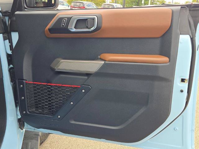 Certified 2023 Ford Bronco Heritage Edition AWD/4WD image 6