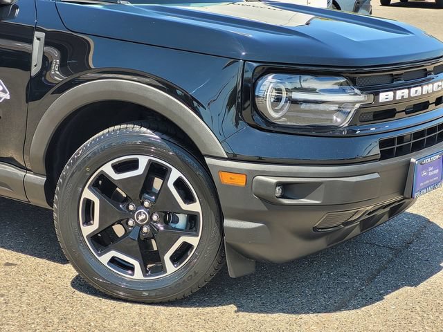 Certified 2022 Ford Bronco Sport Outer Banks w/ Tech Package AWD/4WD image 6
