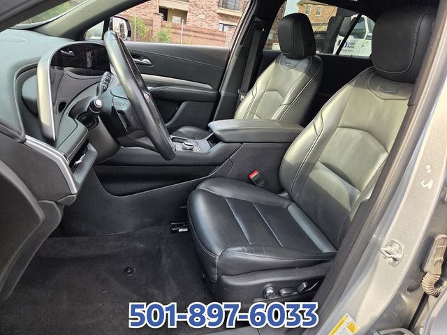 Used 2024 Cadillac XT4 Premium Luxury FWD image 9